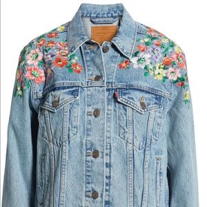 LEVI’S Ex-Boyfriend Embroidered Trucker Jacket